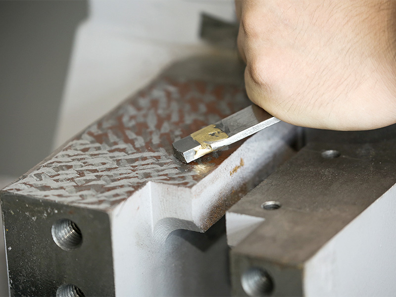 Machines de découpe robustes : une combinaison de hautes performances et de durabilité